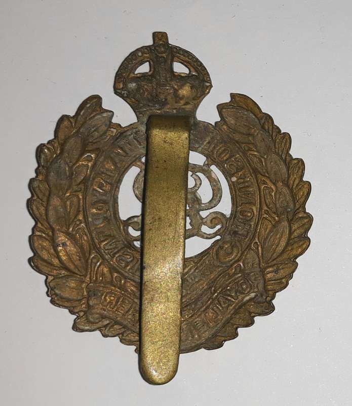 World War One Royal Engineers Cap Badge