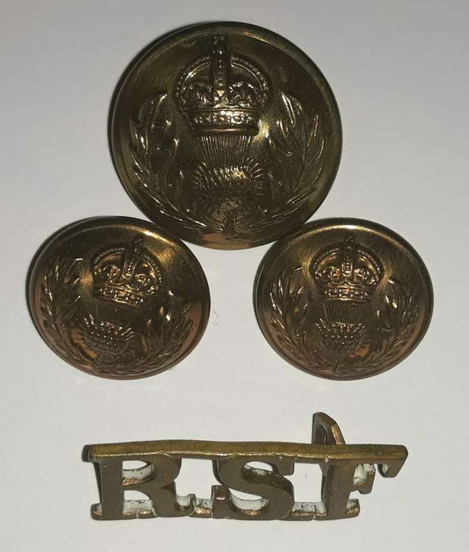 WW1 and WW2 Royal Scots Fusiliers Buttons and Shoulder Title