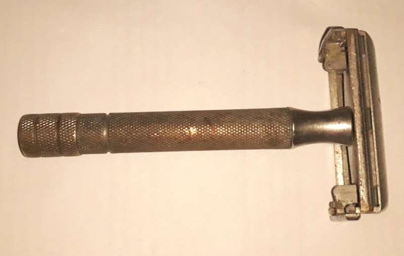 Vintage Gillette 1948-49 Super Speed Safety Razor