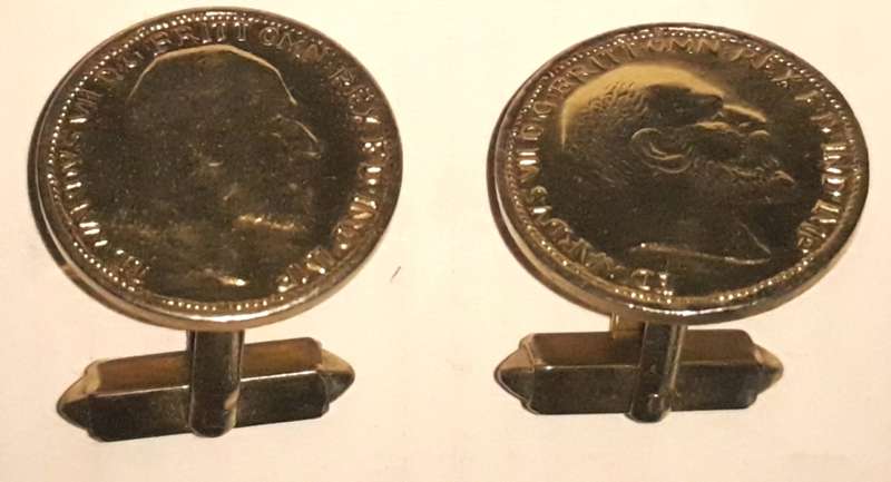 Vintage Reproduction Costume Jewelry Styled Sovereign Cufflinks