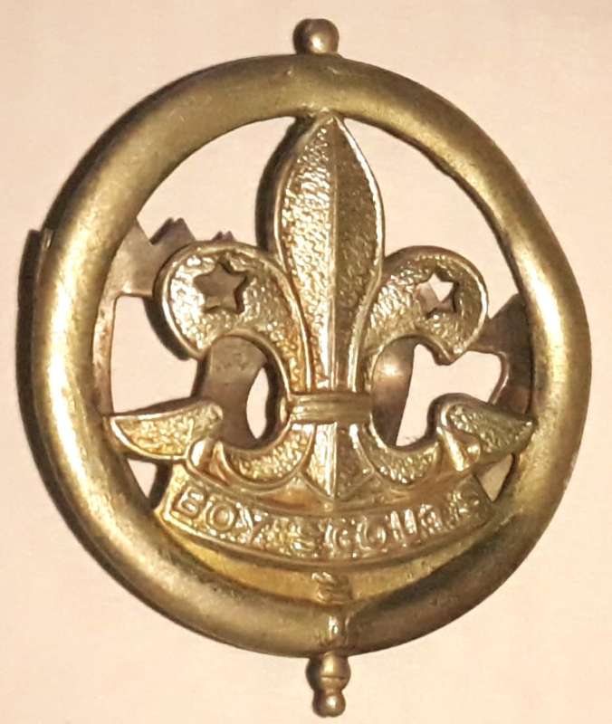 Vintage Boy Scouts Hat Plume Badge