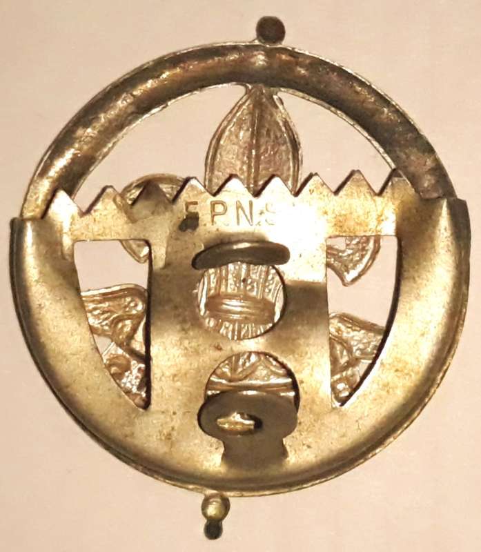 Vintage Boy Scouts Hat Plume Badge