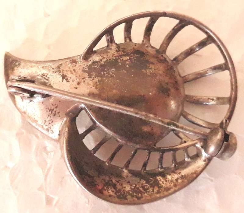 Vintage Sterling Silver Sea Shell Shaped Marcasite Brooch
