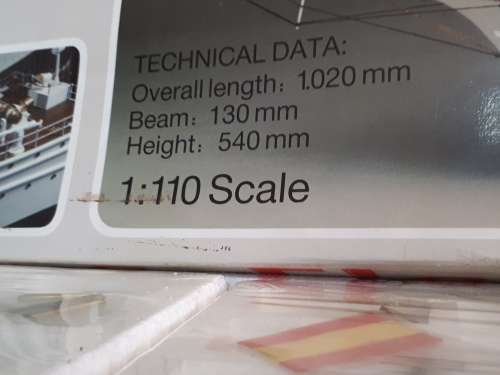 1:110 Scale wooden ship