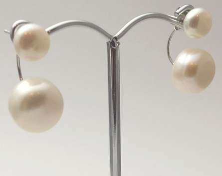 *STUNNING NEW* 18MM 925 STERLING SILVER EARRINGS (DOUBLE BALL) WITH FRESHWATER PEARLS