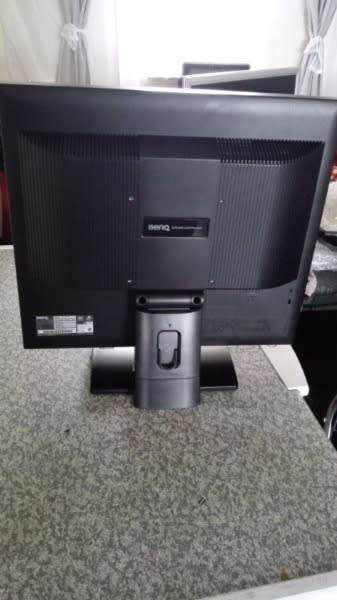 Used Computer Flat Monitors x10