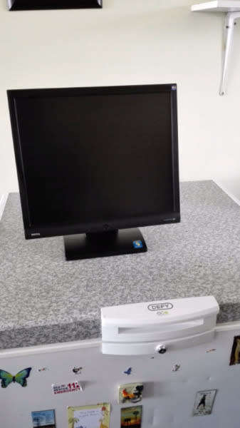 Used Computer Flat Monitors x10