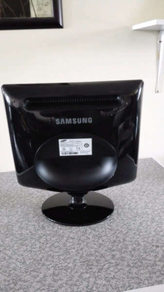 Used Computer Flat Monitors x10