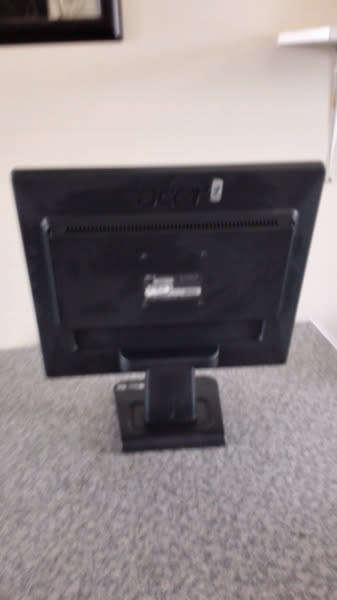Used Computer Flat Monitors x10
