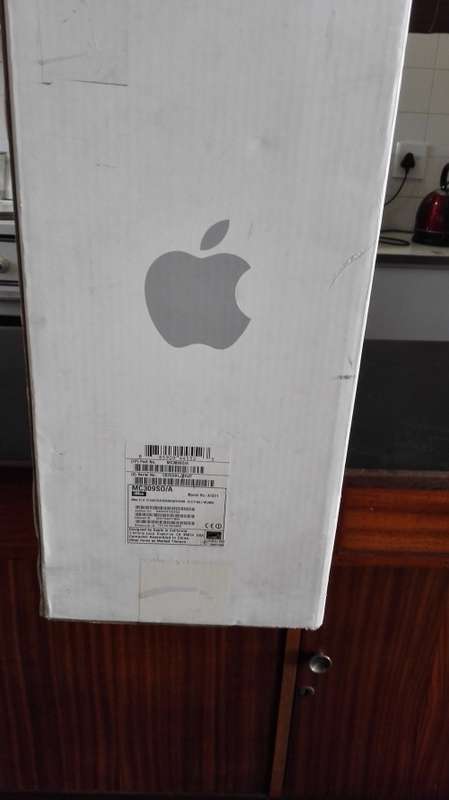 APPLE iMAC 21.5 INCH