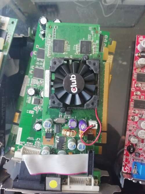 Refurbished Video Graphics Cards (PCI / AGP) / (VGA/DVI)  <  256MB