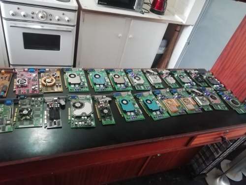Refurbished Video Graphics Cards (PCI / AGP) / (VGA/DVI)  <  256MB
