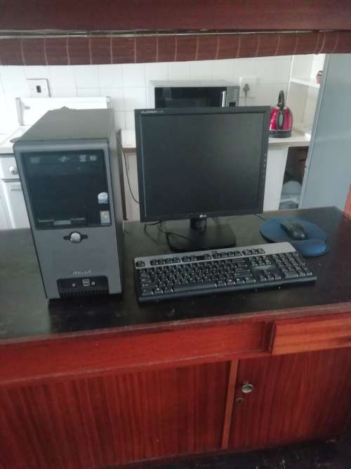 Refurbished Mecer Desktop Computer
