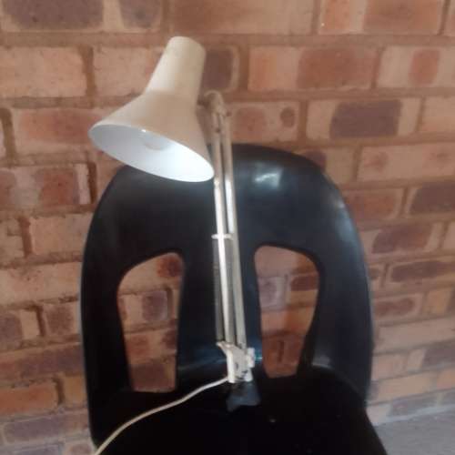 Vintage enamel desk lamp in great working condition