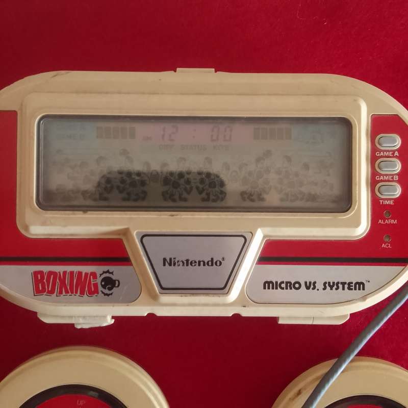 Vintage 1984 `Very Rear` Nintendo Micro vs System Boxing Game Tested Working