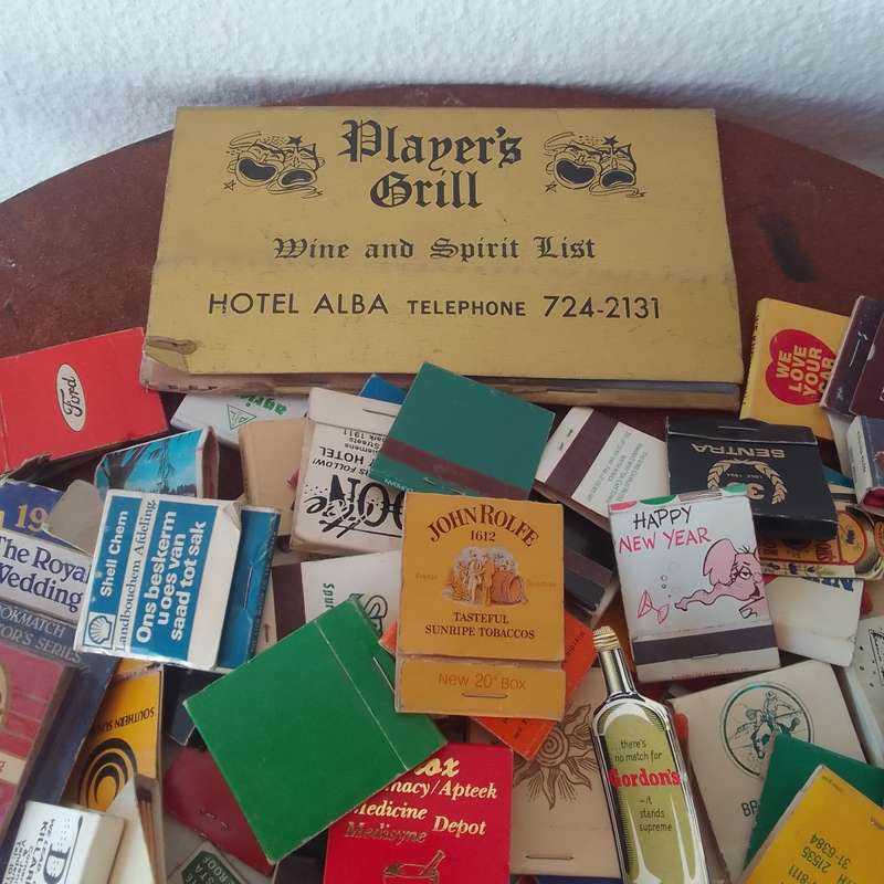 Massive lot over 200 collectable matchboxes from over the world