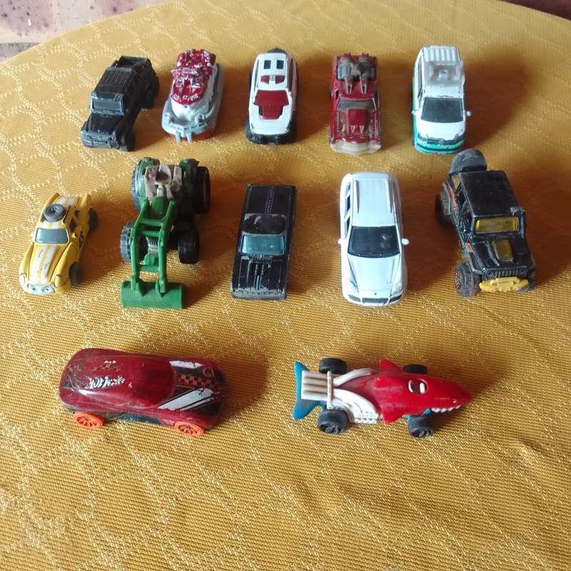Matchbox and Hotwheels Vintage Lot