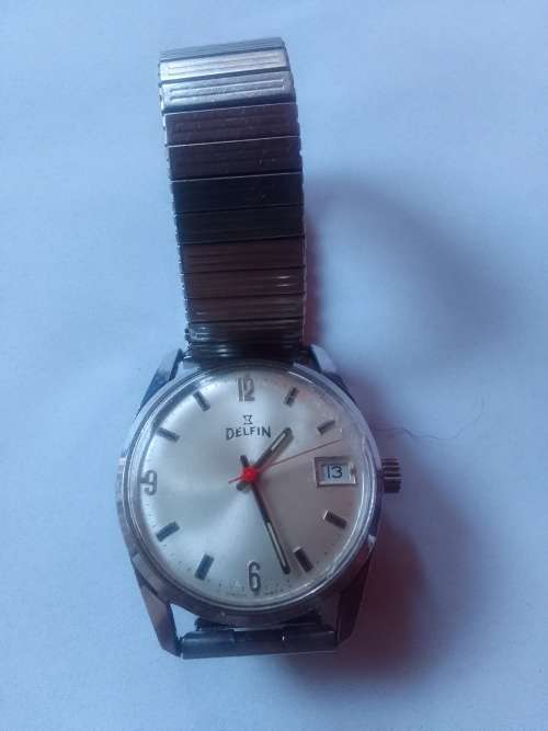 Vintage Delfin Swiss Watch 17 Jewels serial no 24643