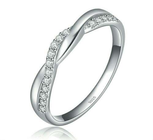 **BEAUTIFUL** PLATINUM PLATED RING SIZE 7/17.3MM/O