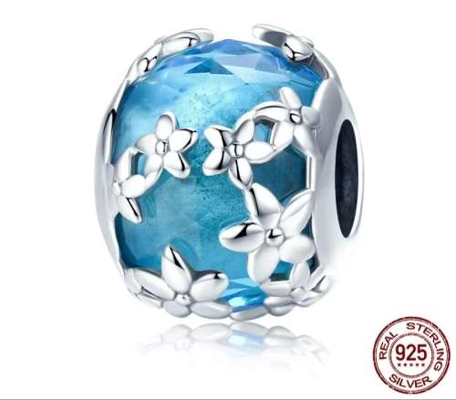 925 Sterling Silver Daisy Blue Charm