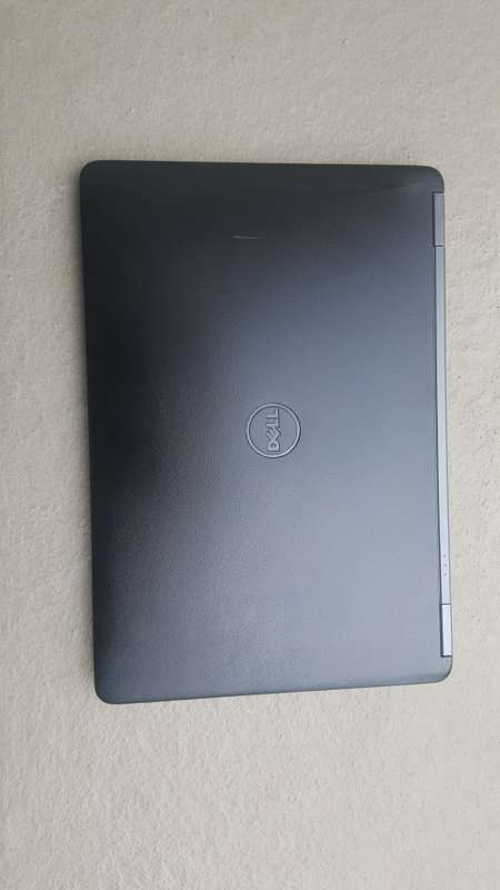 DELL LATITUDE E7450 5TH GENERATION CORE i5-5300U/14" FULL-HD SCREEN/ 8GB RAM/500GB SSHD/WIN 10 PRO