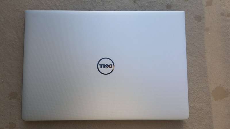 DELL INSPIRON 15 5558 5TH GENERATION CORE i5-5250U/15.6" SCREEN/ 8GB MEMORY/1TB HDD/WINDOWS 10