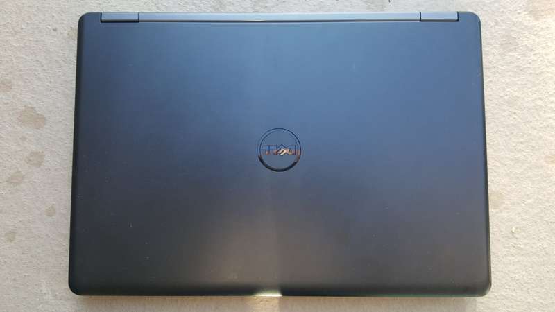 DELL LATITUDE E5450 5TH GENERATION CORE i5-5200U/14" SCREEN/ 4GB MEMORY/500GB HDD/WINDOWS 8.1 PRO