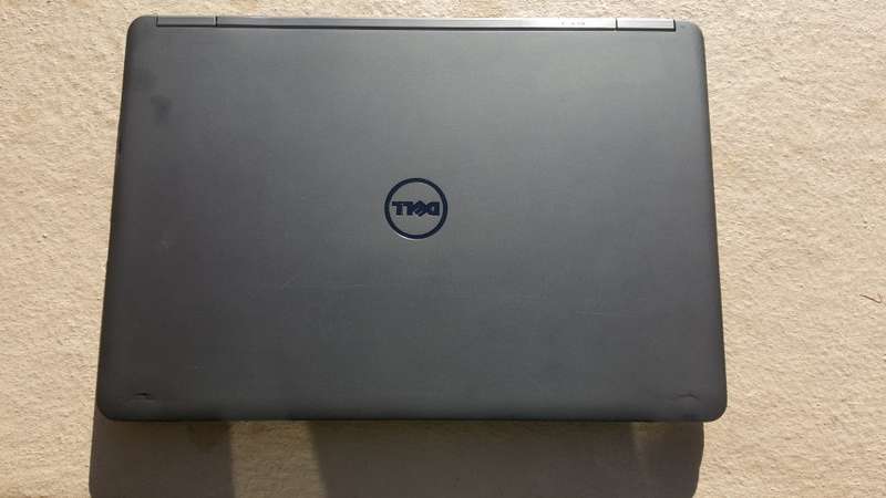 DELL LATITUDE E7450 5TH GENERATION CORE i5-5300U/14"SCREEN/ 8GB RAM/500GB HDD/WIN 8.1 PRO