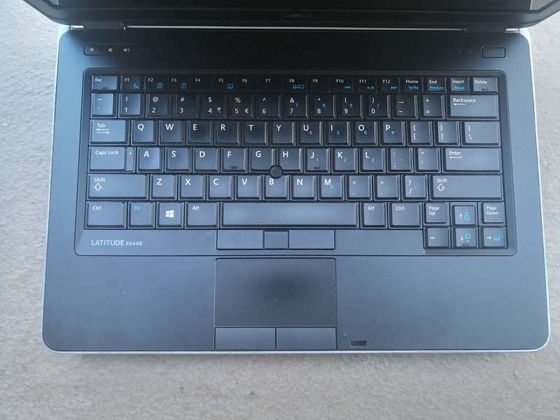 DELL LATITUDE E6440 4TH GENERATION CORE i7/14" SCREEN/ 8GB RAM/1TB HDD/2GB GRAPHICS/WIN 10 PRO