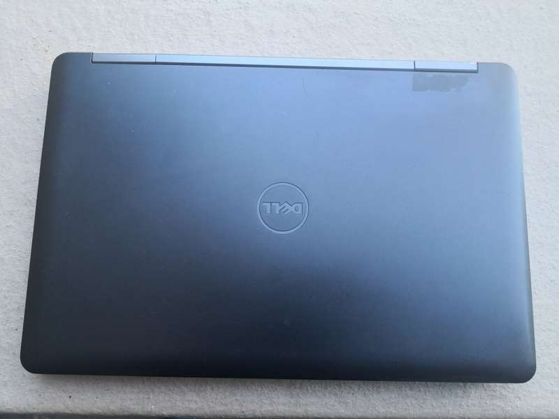 DELL LATITUDE E5540 4TH GENERATION CORE i7-4600U/15.6" FULL-HD/8GB RAM/500GB SSHD/2GB GRAPHICS/WIN10