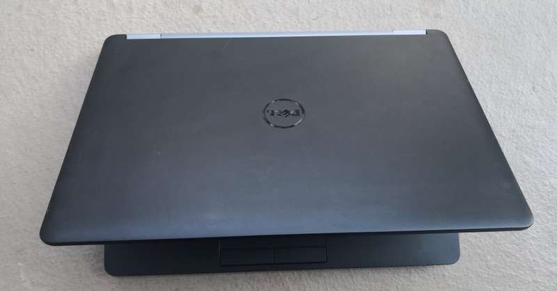 DELL LATITUDE E5470 6TH GENERATION CORE i5-6300U/FULL-HD/ 2GB DEDICATED GRAPHICS