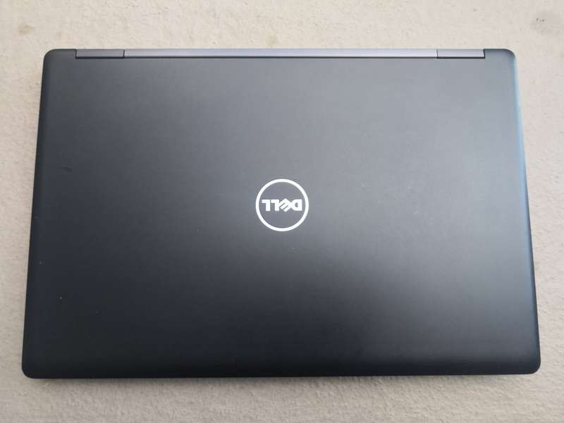 DELL LATITUDE E5580 6TH GEN CORE I5-6300U/15.6 FULL-HD" SCREEN/ 8GB RAM/256SSD/WINDOWS 10 PRO
