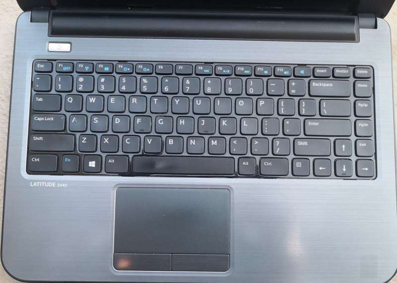 DELL LATITUDE 3440 4TH GENERATION CORE i5-4200U/14" SCREEN/ 4GB RAM/500GB HDD/WIN 8.1 PRO