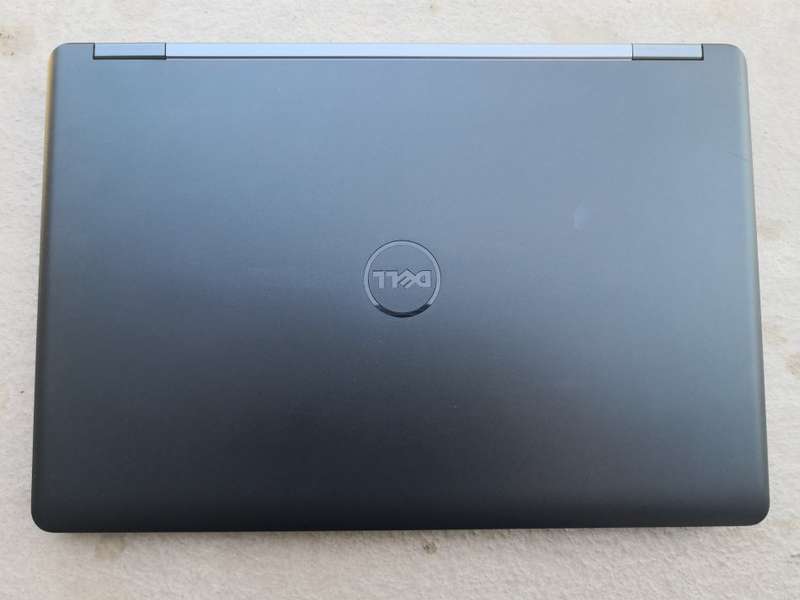 DELL LATITUDE E5550 5TH GEN CORE I5-5200U/15.6 FULL-HD" SCREEN/ 8GB RAM/500GB/WINDOWS 8.1 PRO