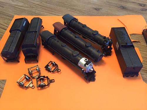MIXED LOT - Trains for spares and accesories