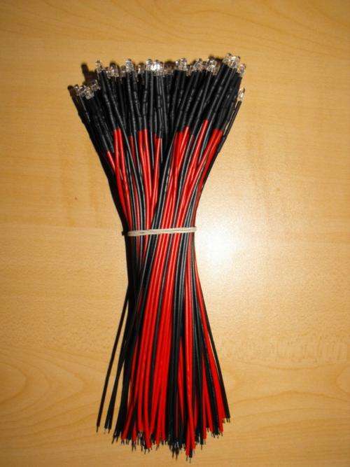 3mm FLASHING ORANGE LED --- 6 lights only pre-wired with resistor