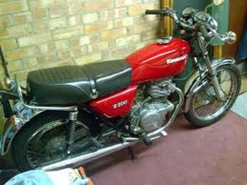 Kawasaki Z200