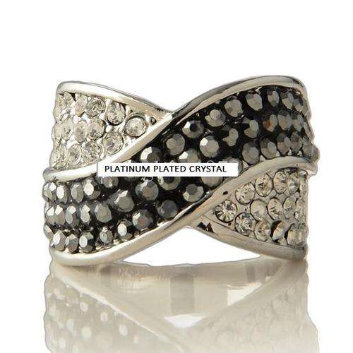 BEYOND STUNNING!!!! PLATINUM PLATED RING WITH AUSTRIAN CRYSTALS