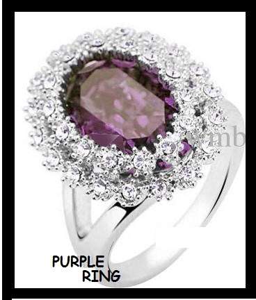 BEYOND STUNNING!!!! GOLD PLATED RING ( Ring size 6)