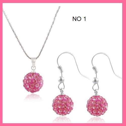 ***ITEM CLOSSING EARLY***DISCO BALL JEWELLERY SET ***FOUR COLOURS TO CHOOSE FROM***300.00 VALUE***
