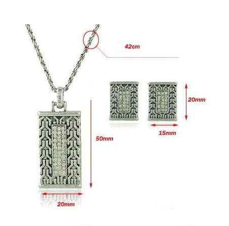 REDUCED SHIPPING ** SILVER PLATED NECKLACE SET WITH AUSTRIAN CRYSTALS