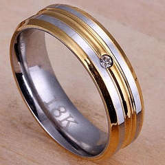 REDUCED SHIPPING ** 18K TWO TONE GOLD PLATED LADIES RING