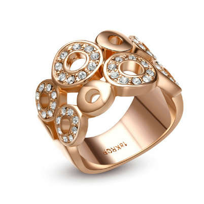 **POSTAGE R55.00 ADDITIONAL ITEMS FREE***18K GOLD PLATED AUSTRIAN CRYSTAL RING***SIZE 6***