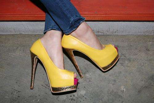 Stylish Peep-Toe High Heeled - 3 Color