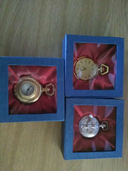 3 X STUNNING CLASSIC METAL QUARTZ POCKET WATCHES  - ONE LOT