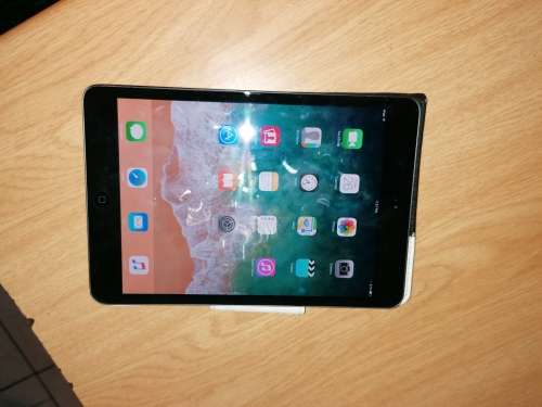 Tablet lot for sale x 4