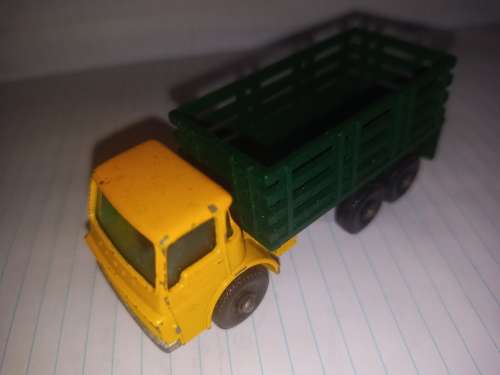 m box stake truck no 4