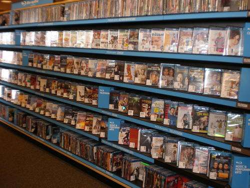Your choice of any ONE Blu Ray movie. 9 to choose from !!!