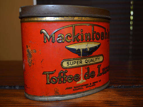 Original Mackintoshs Toffee Deluxe Tin