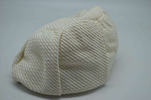 Vintage cream Twiggy style cap